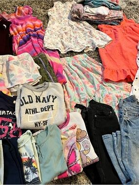 Girls Size 5/6 Clothing Bundle 28 Pieces Dresses Jeans Tops Pajamas Shorts Lot